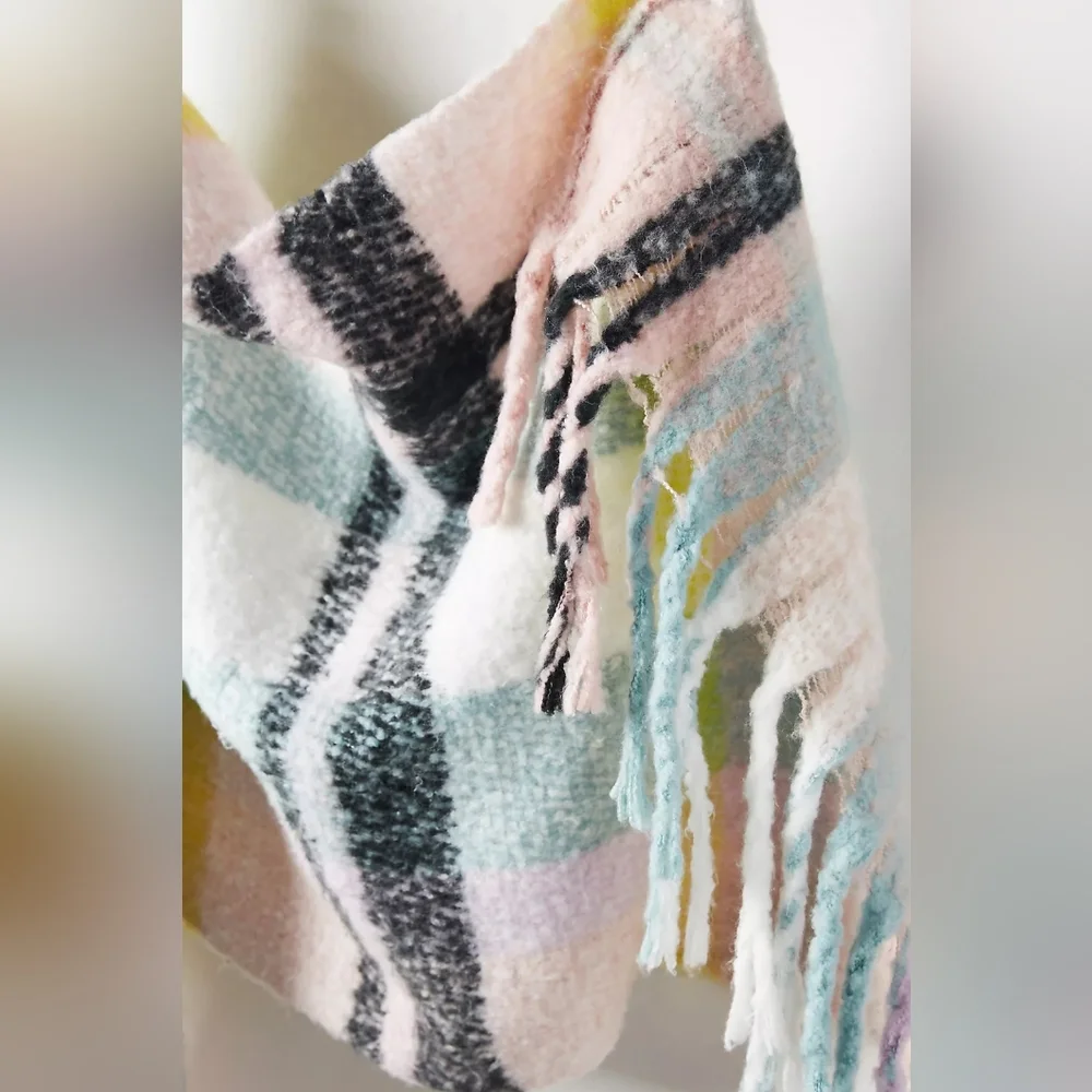 Anthropologie Delaney Plaid Fringed Scarf Oversized - Picture 3 of 8